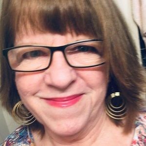 Meet your Posher, Debra